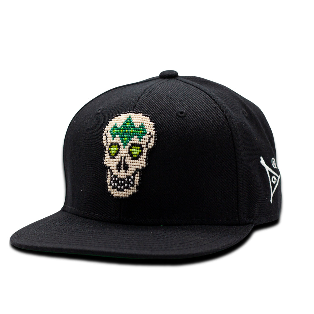 GORRA PLANA NEGRA | CRÁNEO - Huari MX