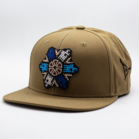 GORRA PLANA CAQUI | DANZA DE VENADOS - Huari MX